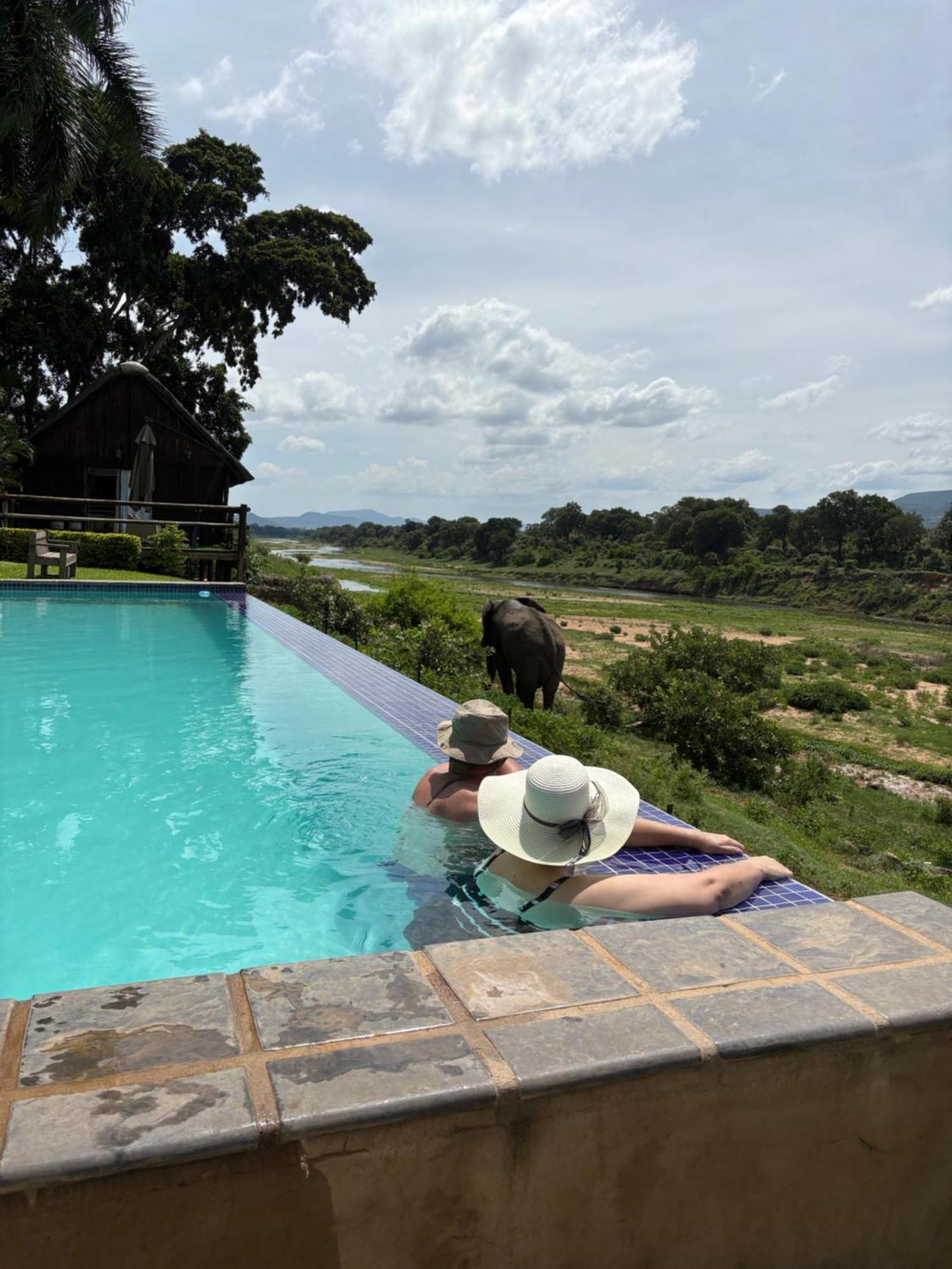 Rio Vista Lodge Malalane Kültér fotó